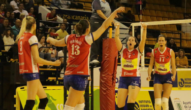 Minis de Arluy VB Logroño luchará con Dimurol Libby´s por el título de Copa de la Reina