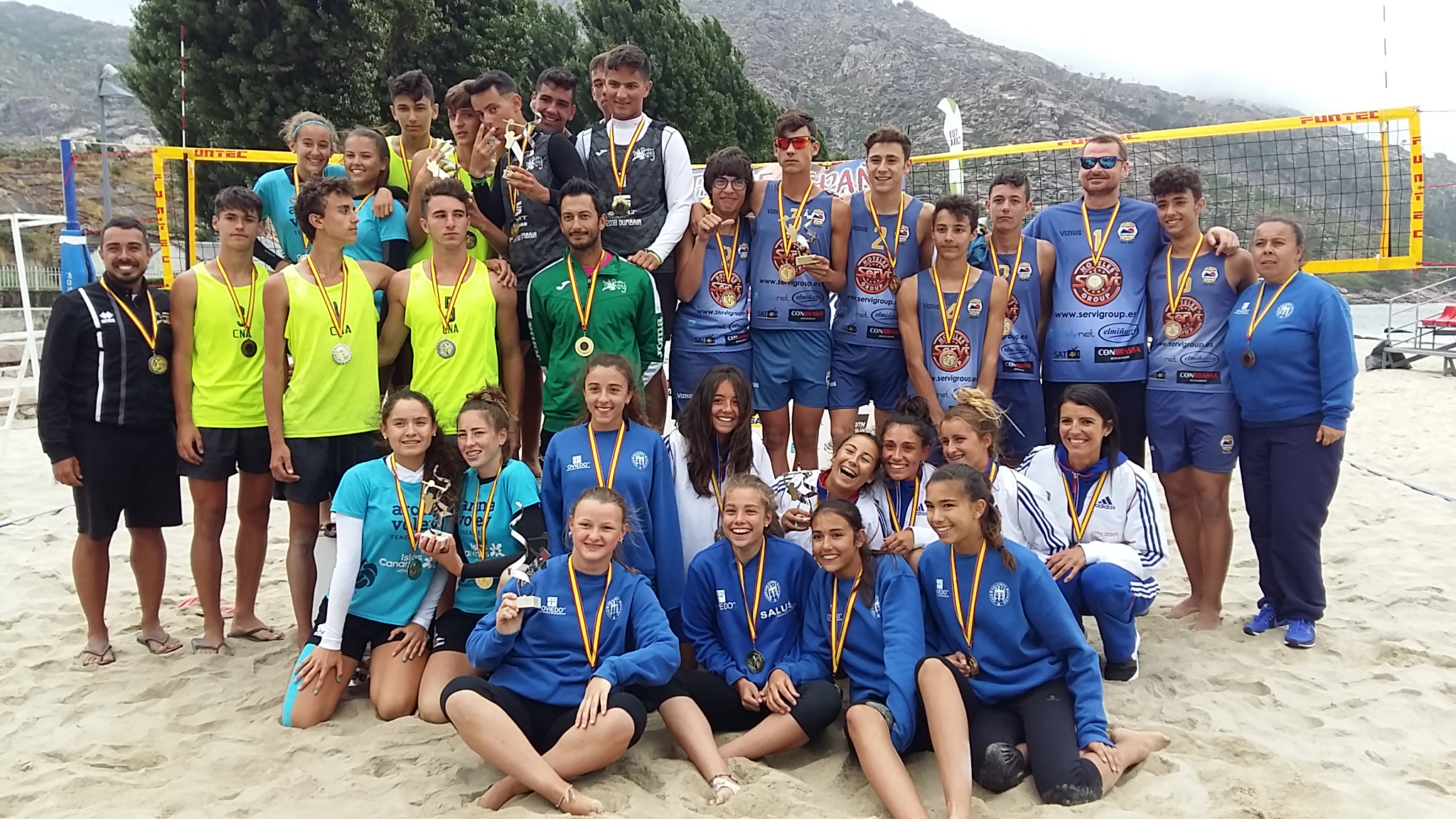 Costa del Vóley y CV Oviedo Campeones de España Cadete.