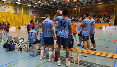 CUV Alcorcón cierra el año demostrando su buen juego ante Club Vigo Voleibol