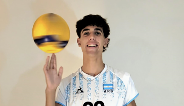 Dos jóvenes promesas argentinas se suman al Arenal Emevé para reforzar la recepción