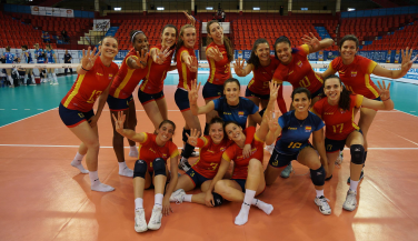 La selección femenina da un gran paso hacia la Final Four