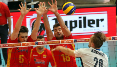 España cierra el Premundial con derrota 1-3 ante Eslovaquia