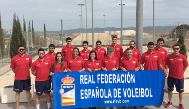 Lorca clausura el Curso de Entrenadores de Vóley Playa Nivel II