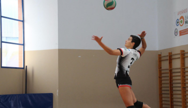 Extremadura Arroyo ficha a la receptora dombenitense Carolina Afán