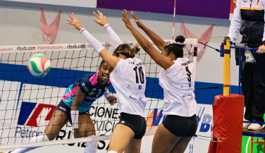 CV Sayre CC La Ballena extiende la racha negativa de OCISA Haro Rioja Vóley