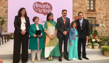 Haro Rioja Vóley recibe con orgullo la Medalla de La Rioja 