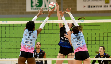 UC3M Voleibol Leganés vuelve a la senda de la victoria y sigue líder de la competición