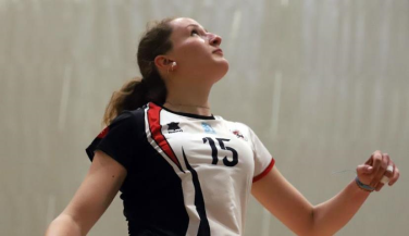 CV Melilla Ciudad del Deporte ficha a la central española Alexandra Madalina David
