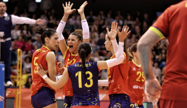 Leonas del Vóley convocadas para preparar los partidos clasificatorios del #EuroVolleyW