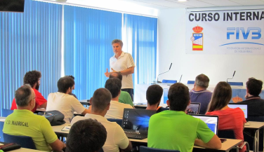Comienza el Curso de entrenadores FIVB Nivel I