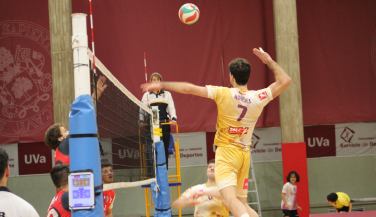 Universidad Valladolid VCV cede en el tie-break ante CID Jovellanos-Gijón Vóley