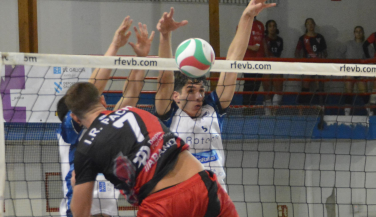 Victoria sufrida de Vigo ante Rotogal Boiro