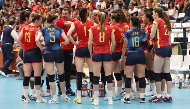 Las Leonas del Vóley se concentrarán en Boiro para preparar el Europeo 