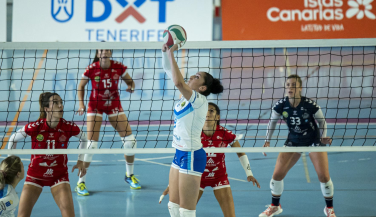 Tenerife Libby’s se impone en una exhibición de buen voleibol 