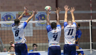 Servigroup Benidorm se hace con el primer triunfo del curso