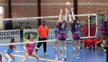 Servigroup Playas de Benidorm se lleva el derbi ante Medsur Finestrat-Elche Camporrosso