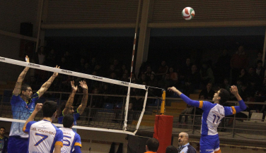 CyL Palencia 2016 desbanca al líder Can Ventura Palma al frente de la SM2