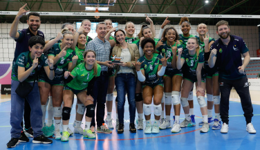 Épica victoria en el desempate del FP Pro Voley Cajasol para ponerse por delante en la eliminatoria