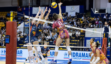 El CV Gran Canaria derrota a Budowlani LODZ en su debut en la CEV Volleyball Cup 2023