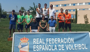 Sixto-Menegozzo, Campeón de España sub21 de clubes de vóley playa