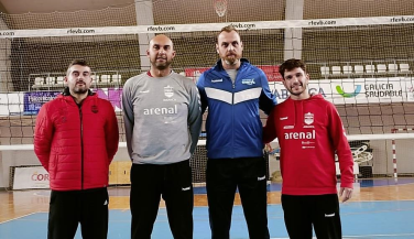 Arenal Emevé incorpora al staff de su equipo femenino a Carlos Carreño