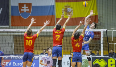 España logra una gran victoria ante Eslovaquia para depender de si misma