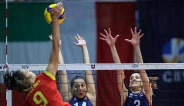 España cae ante Croacia en el estreno del #EurovolleyU20W