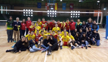 La selección Junior Masculina disputa un partido de exhibición en Segovia