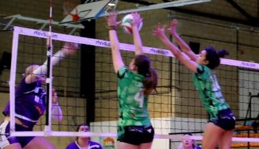 Extremadura Arroyo se impone a Voleyourense 