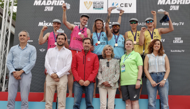 Krumins y Caminati reinan en el VW Beach Pro Tour Futures de Madrid