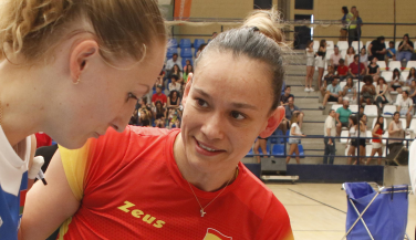 Helia González, la capitana del regreso al Eurovolley, dice adiós a las Leonas del Vóley