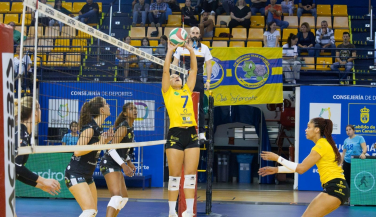 Hidramar Gran Canaria somete por la vía rápida a FP Pro Vóley Cajasol 