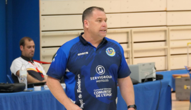 Adriano Lamb dirigirá al Servigroup Benidorm en su debut en la SVM