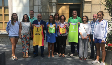 El Madison Beach Volley Tour de Laredo es presentado esta mañana