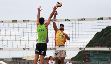 Los primeros semifinalistas ya esperan rivales en el Laredo International Open