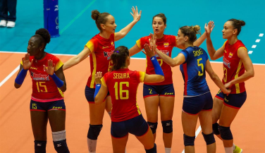 España supera a Letonia por la vía rápida en el estreno del Preeuropeo