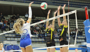 Primera derrota del curso de UC3M Voleibol Leganés ante Fedes Ascensores La Laguna