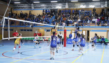 Mairena Vóley consigue el triunfo en el tie-break ante Finestrat Elche