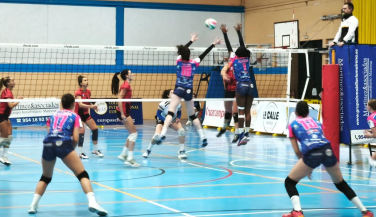Sufrido triunfo de Mairena Vóley ante un persistente CV Paterna Liceo (3-2)