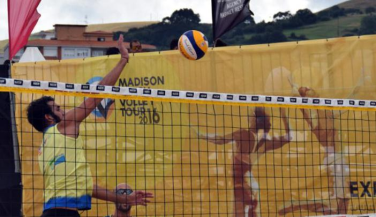 La emoción marca la jornada de la tercera prueba del Madison Beach Volley Tour