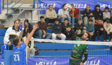 CV Melilla arranca el año con una sólida victoria ante Unicaja Costa de Almería