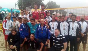 Dumbría y CV Majadahonda, vencedores del Campeonato de España de Voley Playa Cadete