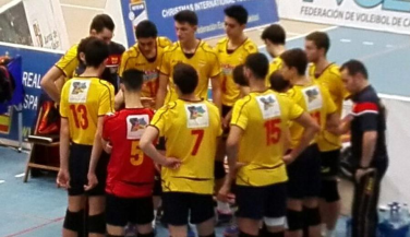 Arranca un apasionante Torneo Internacional de Navidad en Palencia