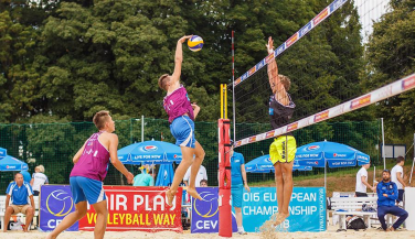 Las parejas españolas debutan con victoria en el Europeo Sub18 de Voley Playa