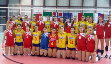 España derrota con contundencia a Eslovaquia