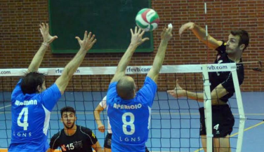 Nueva apasionante lucha por el liderato en la Superliga masculina 2