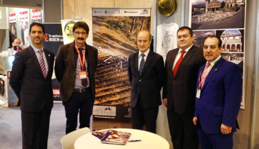 Firma del convenio de colaboración entre RFEVB y el Concello de Dumbría