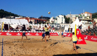 Los Internacionales Villa de Laredo ya se viven en la playa de la Salvé