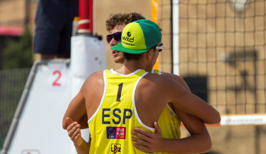 Los españoles Huerta-Jiménez a segunda ronda en el Europeo Sub18 de Voley Playa