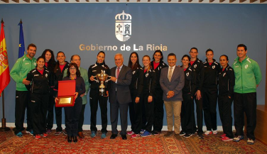 Jornada de homenajes para Naturhouse Ciudad de Logroño